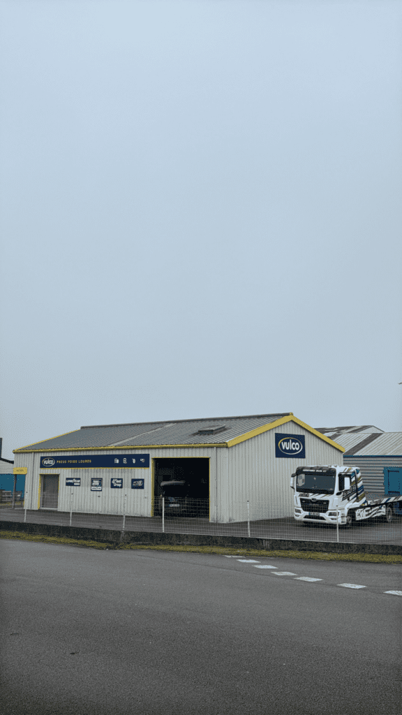 Hbo Pneus Pneus Poids Lourds Quimper 26DEA123 6B55 49FC 8B5D E05C4CEBBCA7